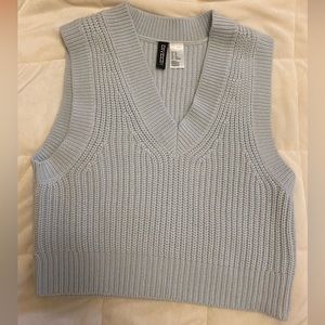 HM vest top